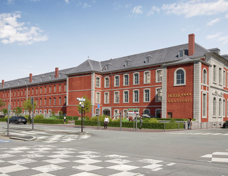 La façade réhabilitée, avenue du Maréchal Leclerc